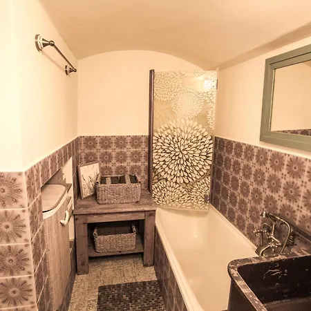 Pod Ripem 度假居 *