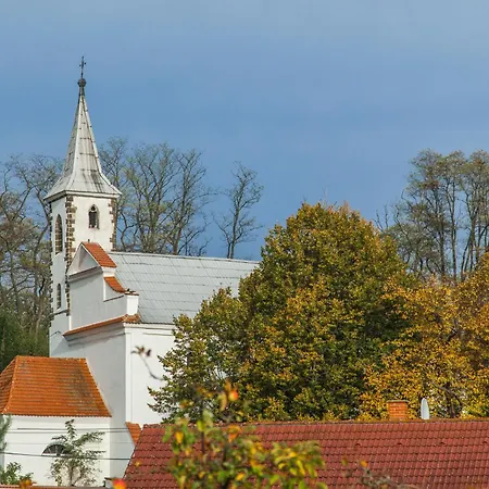 Pod Ripem 度假居 斯塔斯科夫