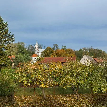 度假居 Pod Ripem *