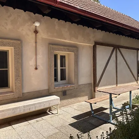 Pod Ripem 斯塔斯科夫